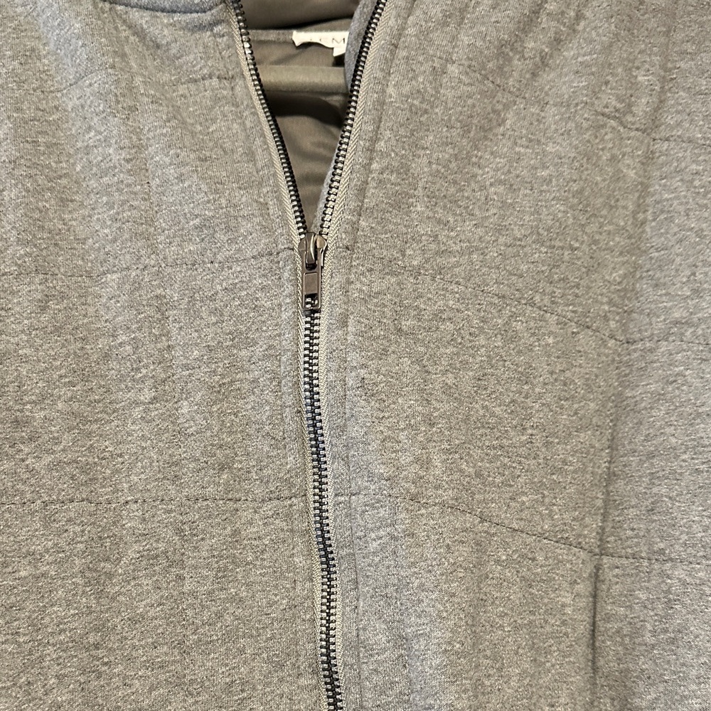 Aemi + Co Dixie Quilted Jacket in Grey – Size Large - Picture 6 of 8